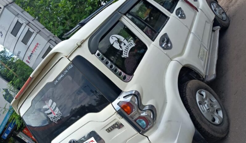 
								Mahindra Scorpio full									